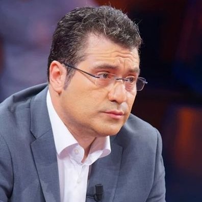 Skënder Minxhozi