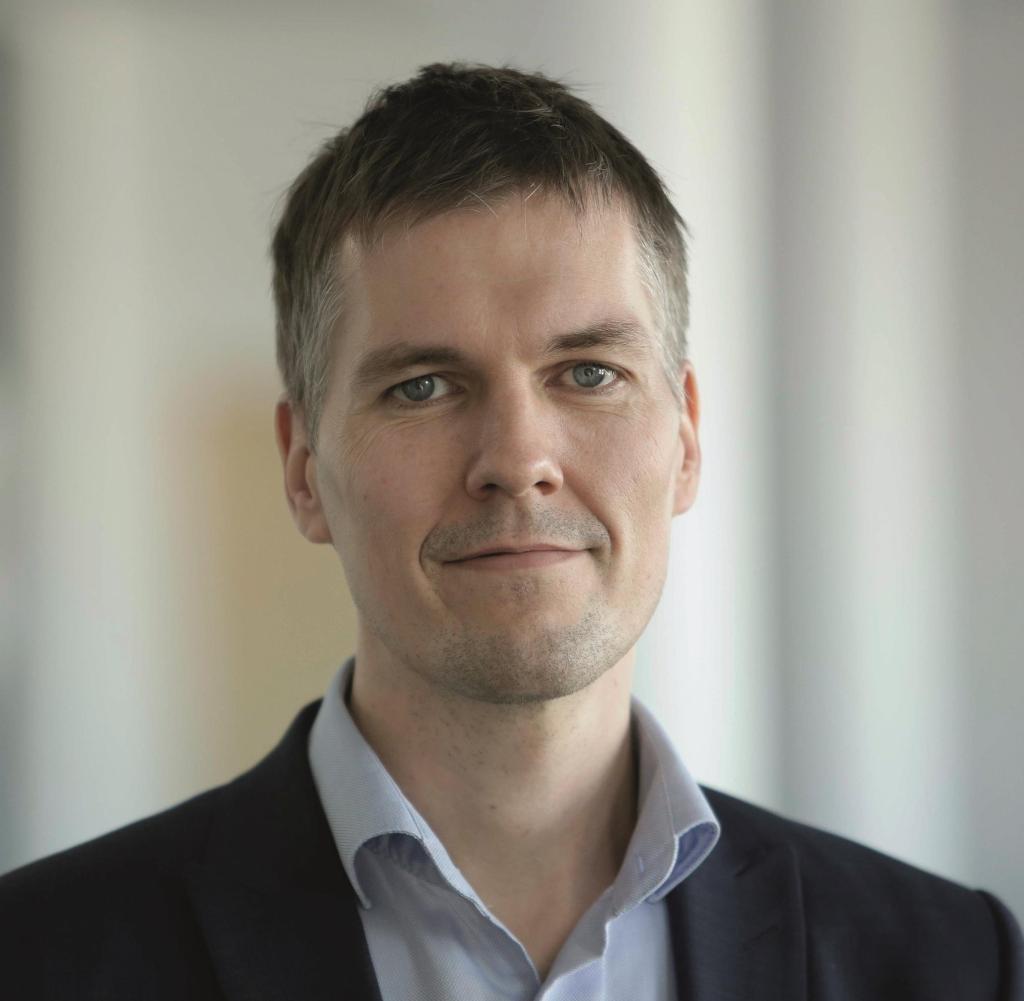 Michael Bröning