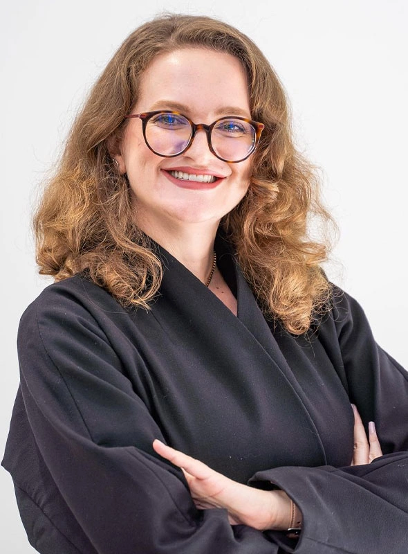 Lura Pollozhani