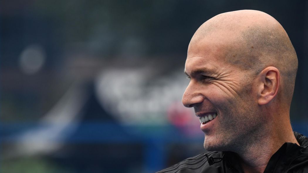 Zidane shihet si pasardhës i Mourinhos tek Unitedi