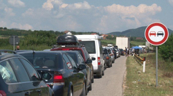 Deri në 5 orë pritje për të dalë nga Kosova në Merdarë