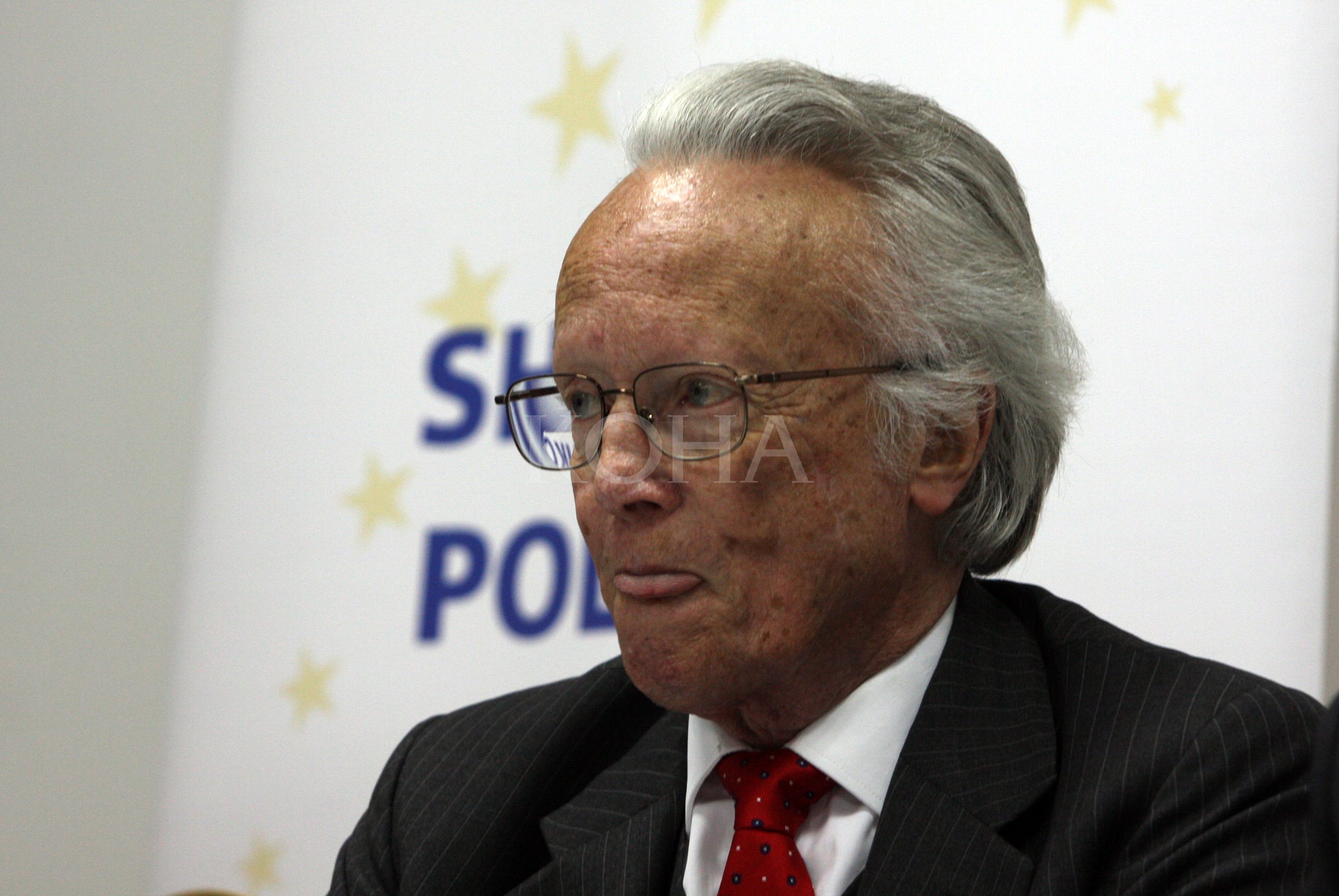 Rohan: Kosova ka bërë kompromiset e veta, nuk duhet të shkojë përtej Ahtisaarit