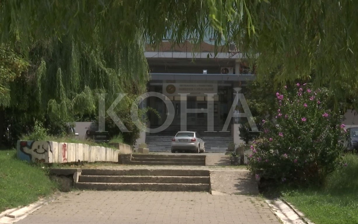 Departamenti i Gazetarisë në UP heq temat e diplomës për t’i ikur thashethemeve për plagjiat