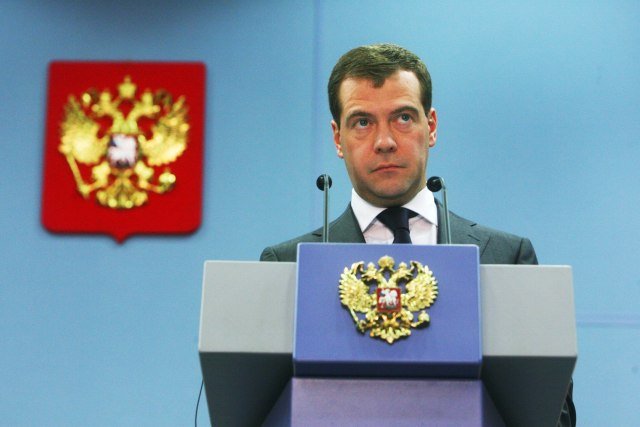 Medvedev: Hyrja e Gjeorgjisë në NATO mund të shkaktojë konflikt të tmerrshëm