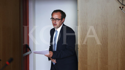 Hoti fton AAK-në ta votojë rezolutën për mbrojtjen e integritetit territorial të Kosovës