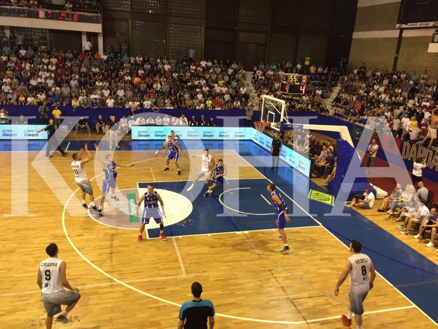 FIBA i bën presion Bosnjës e Hercegovinës për t’ua dhënë vizat kosovarëve