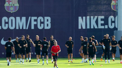 Barcelona synon të përforcohet me dy mesfushorë në janar