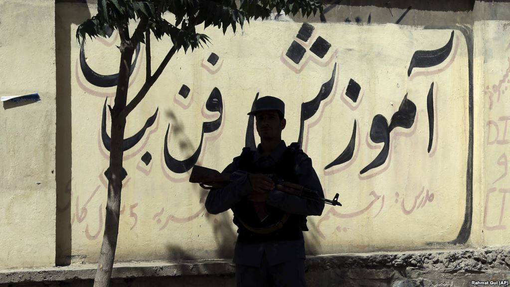 Talibanët nisin sulm të madh në një provincë të Afganistanit