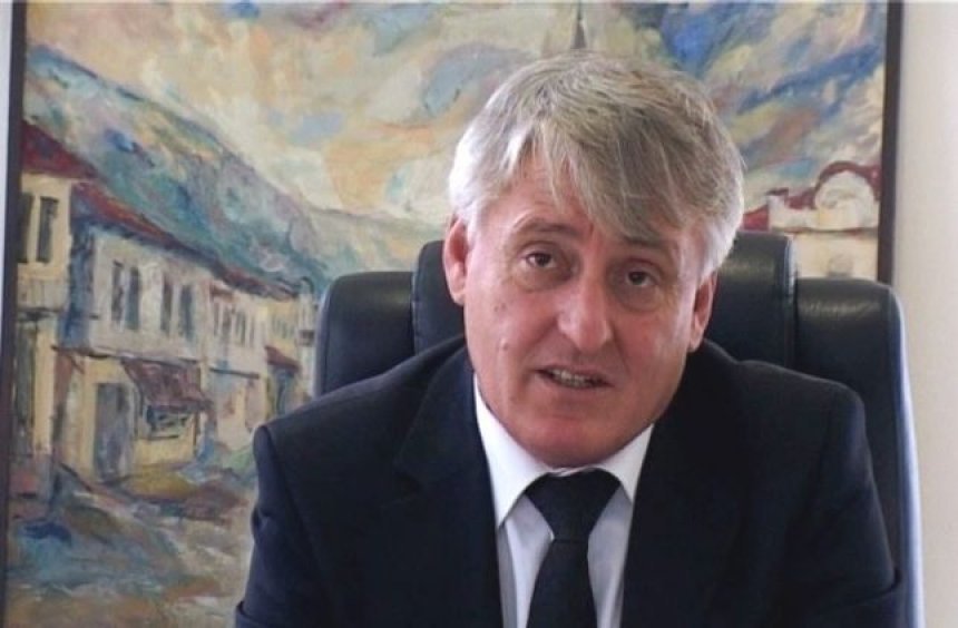 Mustafa thotë se deklaratat për korrigjim kufijsh janë të vonuara
