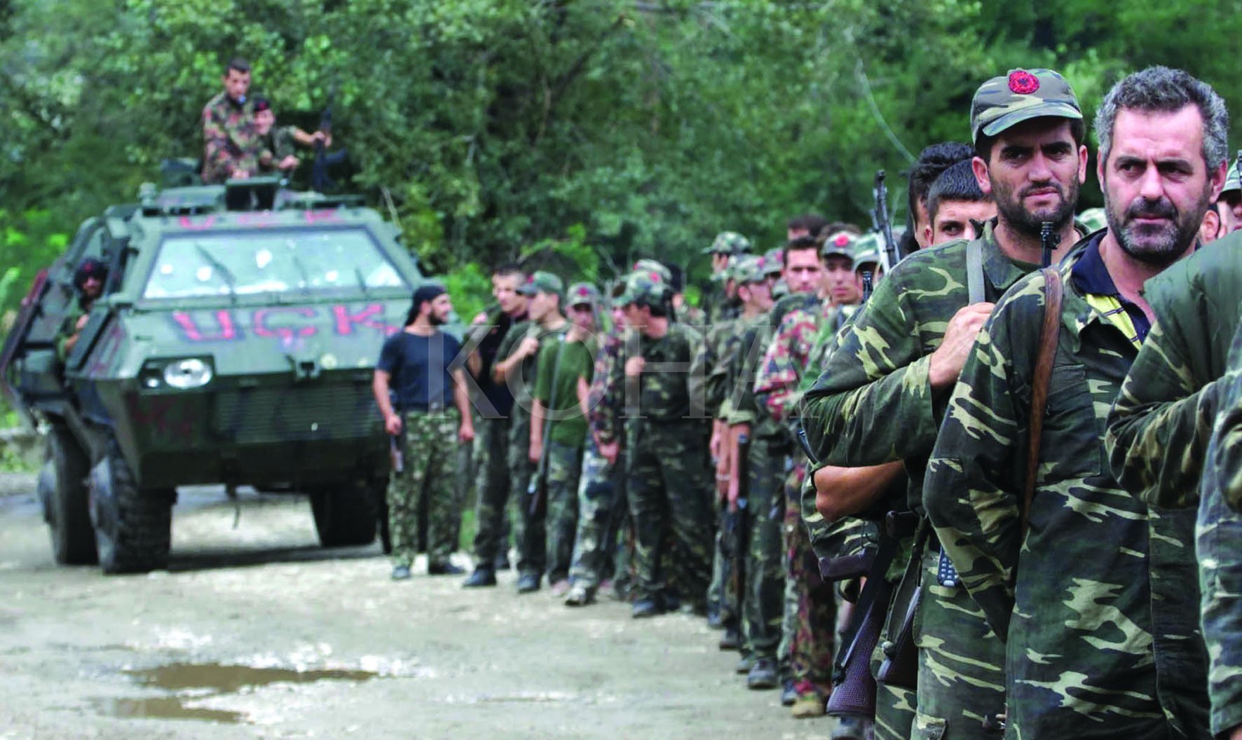 Dëshmitari në aktakuzën e Blakajt thotë se 20 mijë ushtarë kishte UÇK-ja pak para transformimit në TMK