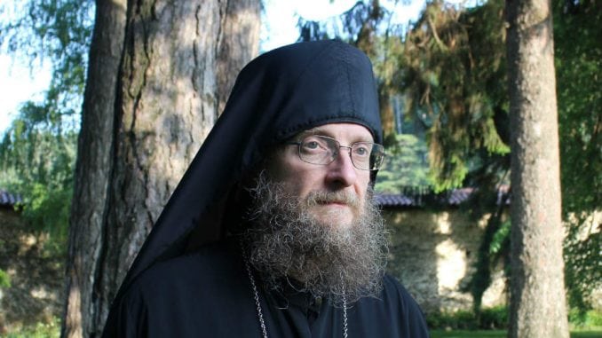 Sipas igumenit Janjiq, po punohet për ndarjen territoriale të Kosovës sipas parimit etnik