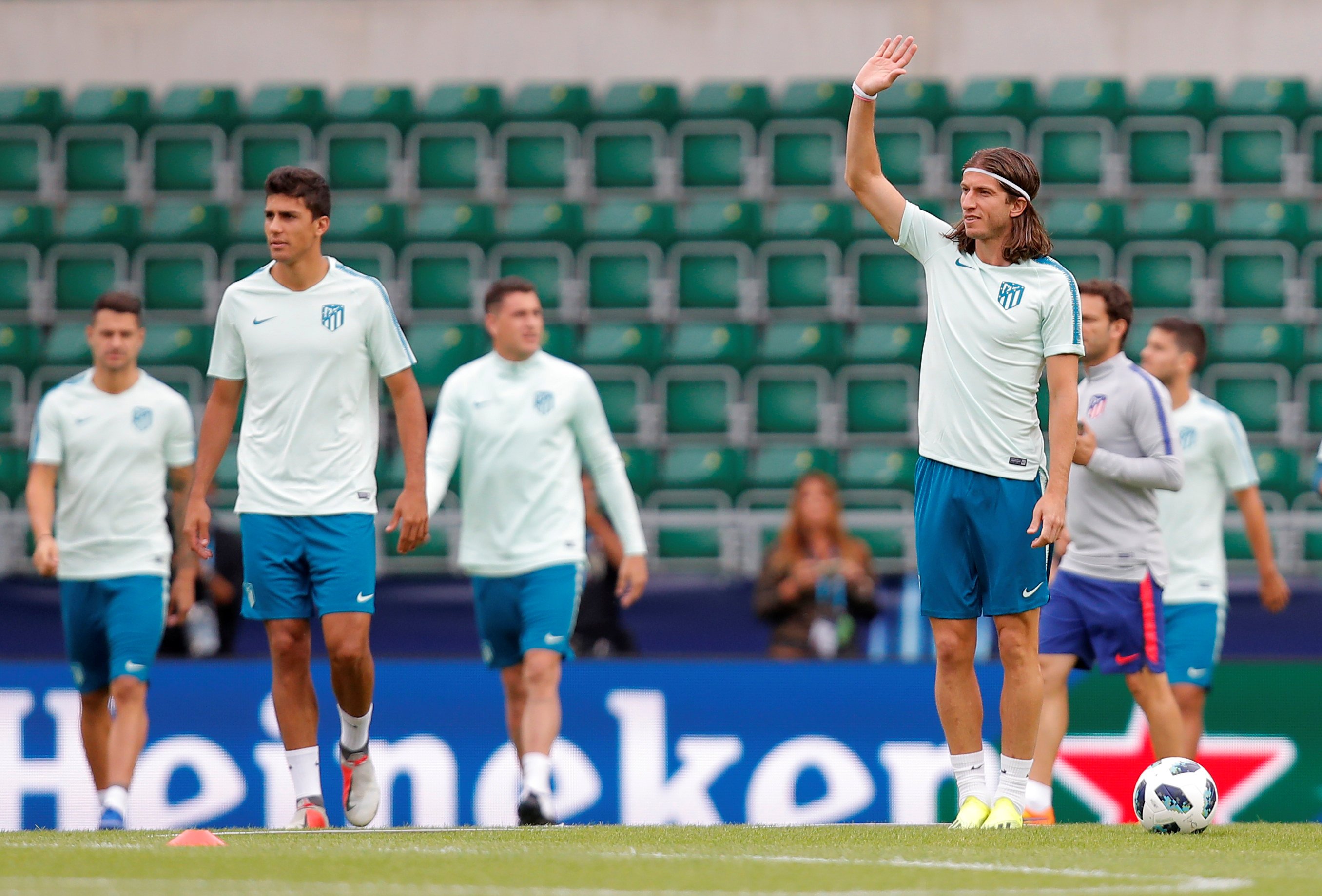 “Filipe Luis s’do të largohet nga Atletico”