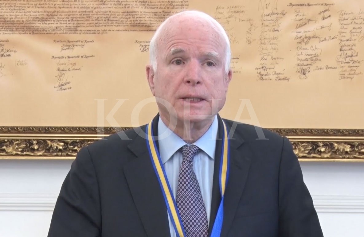 Ngushëllimet e liderëve të Kosovës për vdekjen e John McCainit