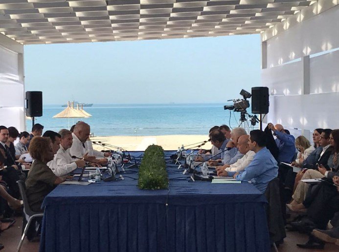 Kryeministrat e Ballkanit takohen sot në Durrës, i pranishëm komisioneri Hahn