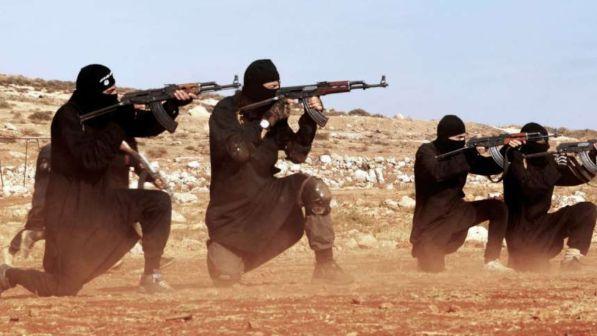 Shqiptari i lidhur me ISIS-in dëbohet nga Italia, bie në duart e autoriteteve në Shqipëri