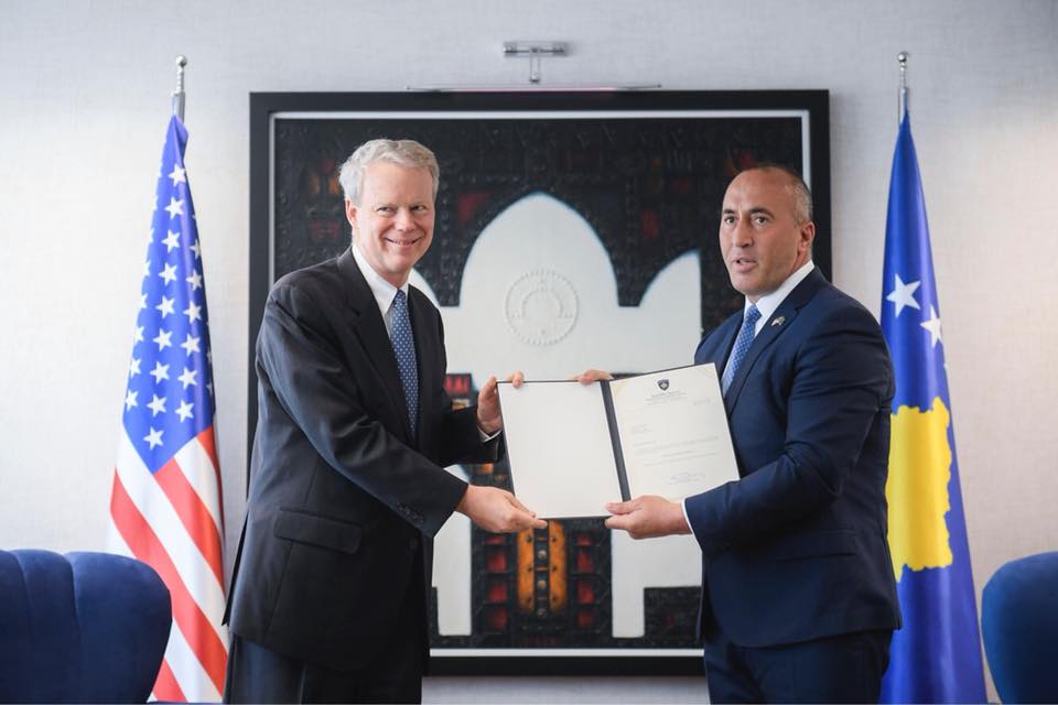 Haradinaj: Marrëveshja me Serbinë nuk guxon të përfshijë lëvizje të kufijve
