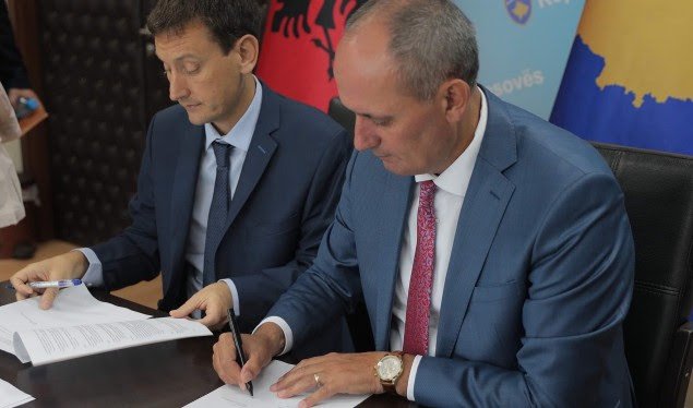 Ferizaj nënshkruan marrëveshje bashkëpunimi me francezët për menaxhim të ujërave