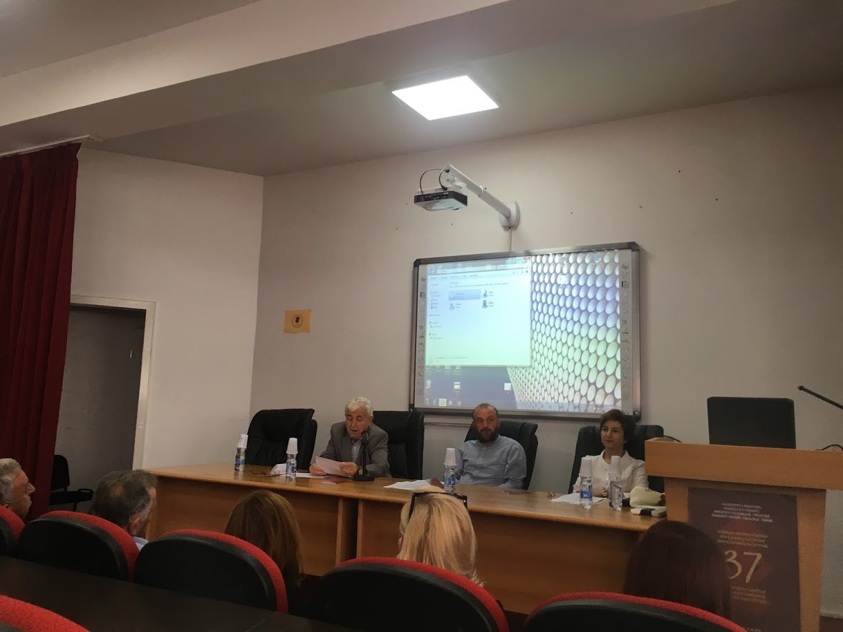Topalli, albanisti i rezultateve kulmore për historinë e gjuhës