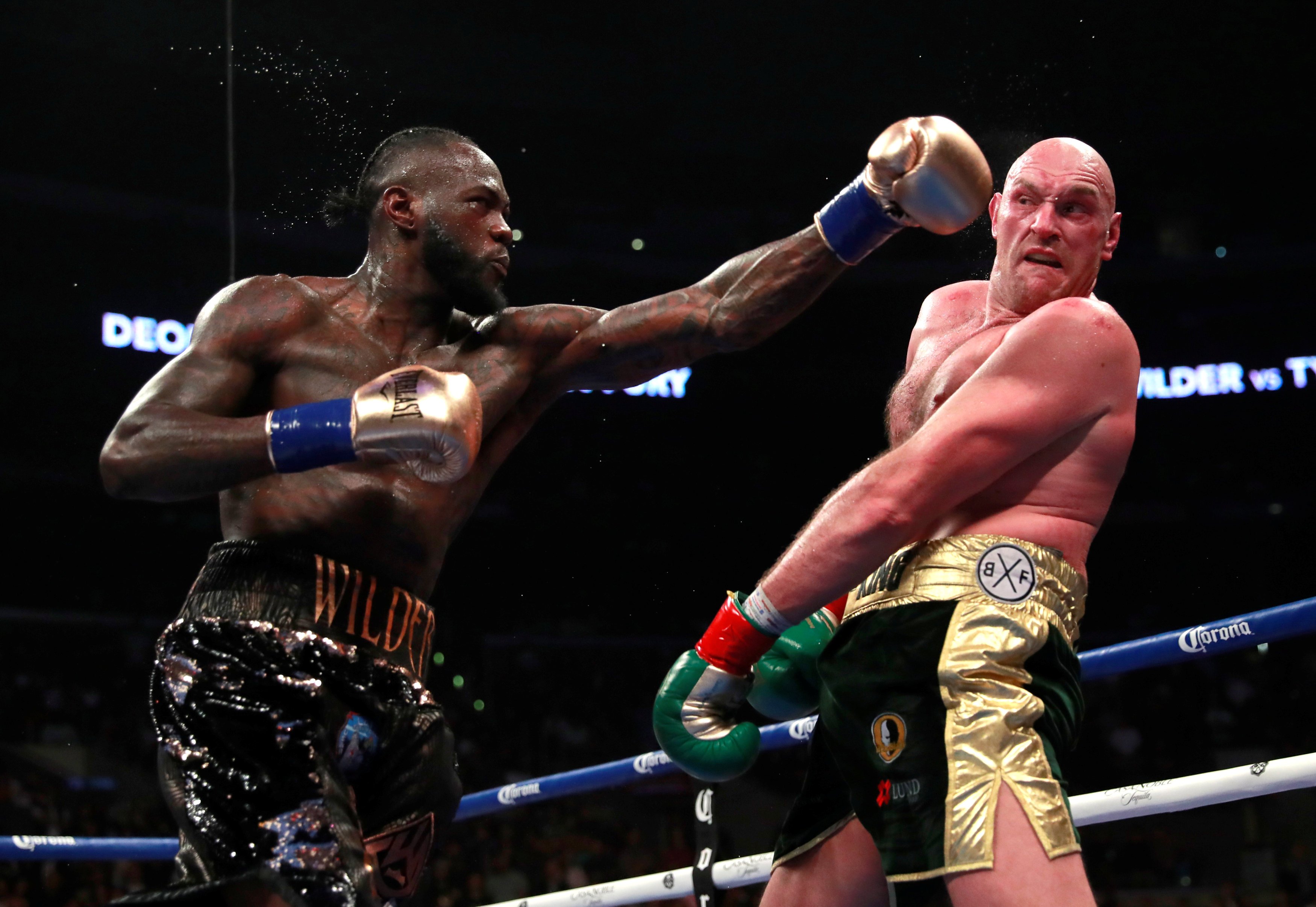 Wilder e Fury deklarohen pas meçit, të dy thonë se merituan fitoren