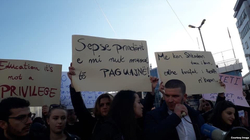 Protesta e studentëve shqiptarë hyn në ditën e katërt, refuzojnë dialogun
