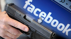 Poston fotografi me armë në Facebook, policia interviston një person