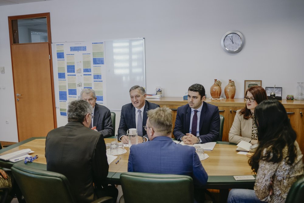 Kosova e Sllovenia me mundësi të gjera bashkëpunimi në fushën digjitalizimit