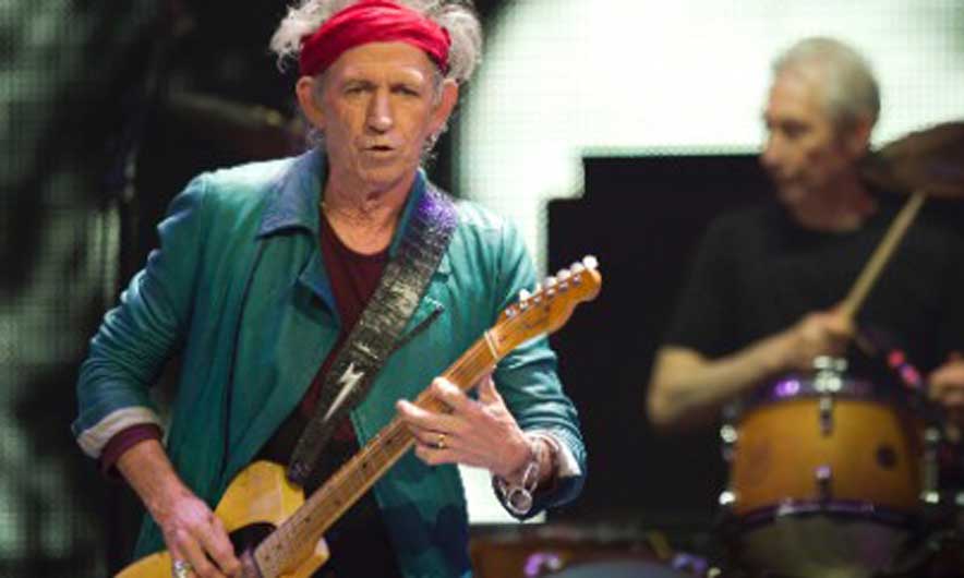 Kitaristi i Rolling Stones, në prag të 75-vjetorit vendos të lerë alkoolin