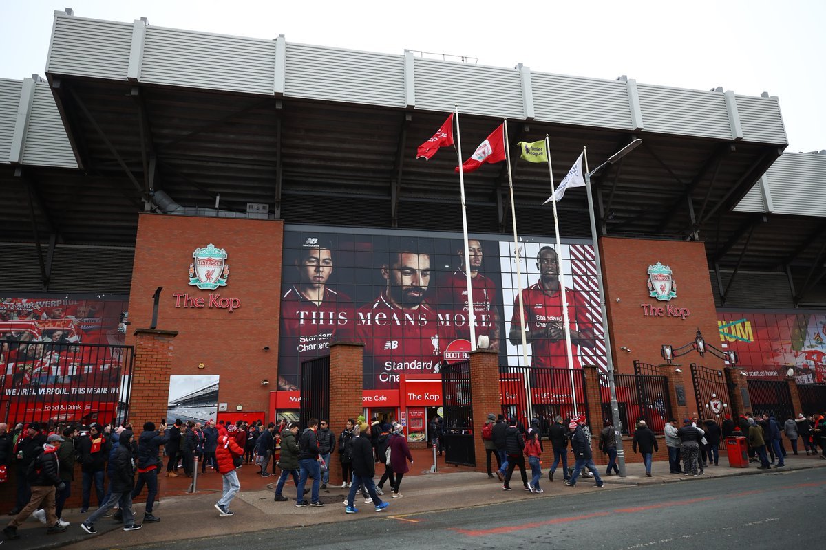 Formacionet zyrtare: Liverpool – United