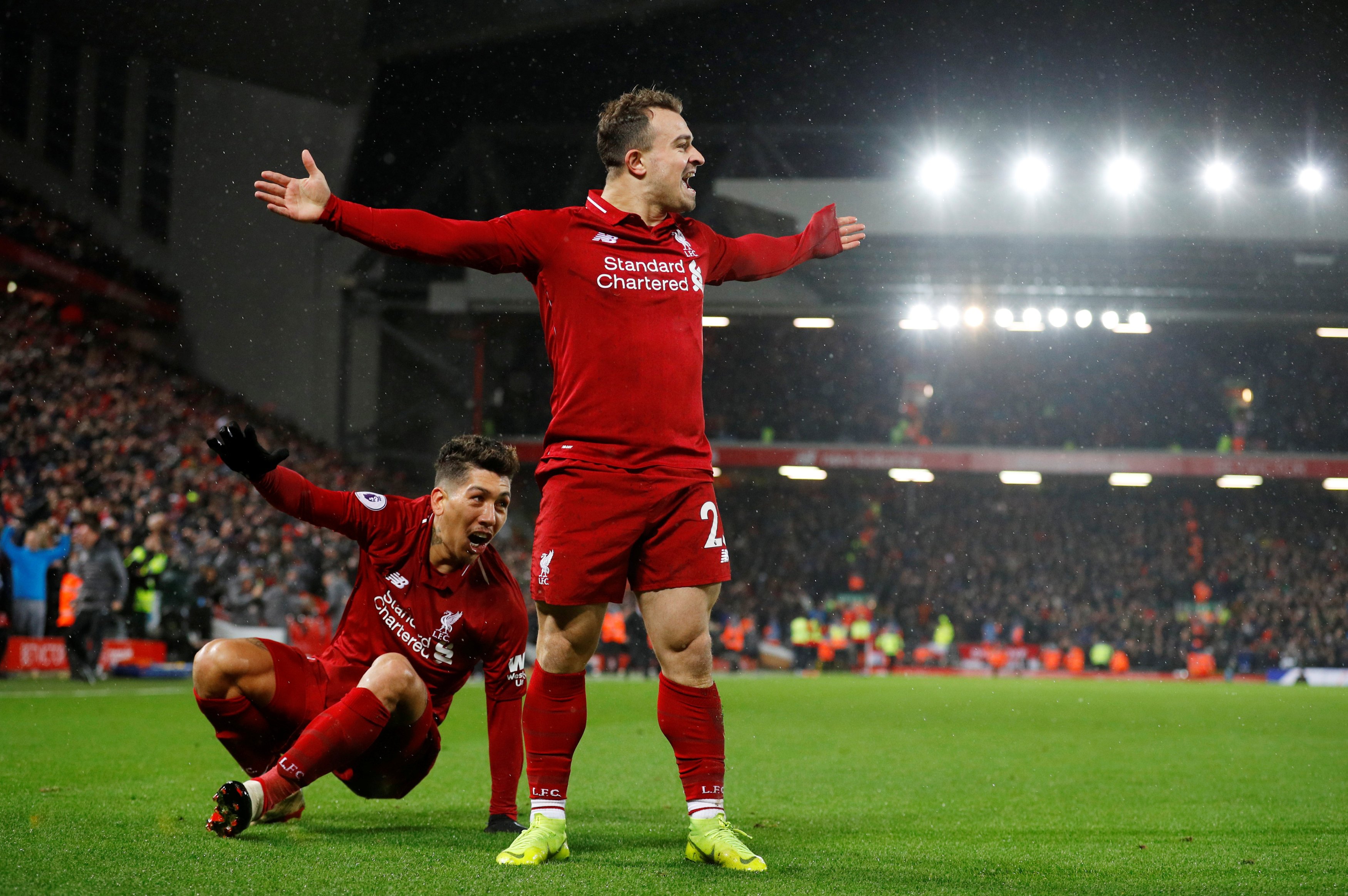 Shaqiri rikthen epërsinë e Liverpoolit ndaj Unitedit