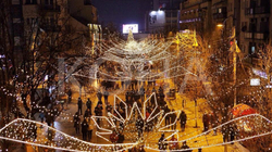 Brenda dy ditësh, në Prishtinë do të përfundojë dekorimi që u vonua