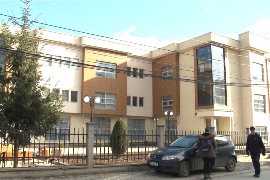 Spitali i Podujevës ende jofunksional, komuna akuzon Ministrinë e Shëndetësisë