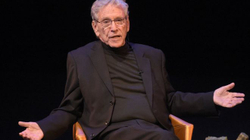 Vdes në moshën 79 vjeçare shkrimtari izraelit Amos Oz