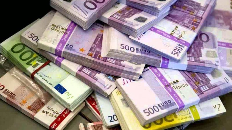 Në Tiranë sekuestrohen llogari bankare prej 1.5 milion eurosh