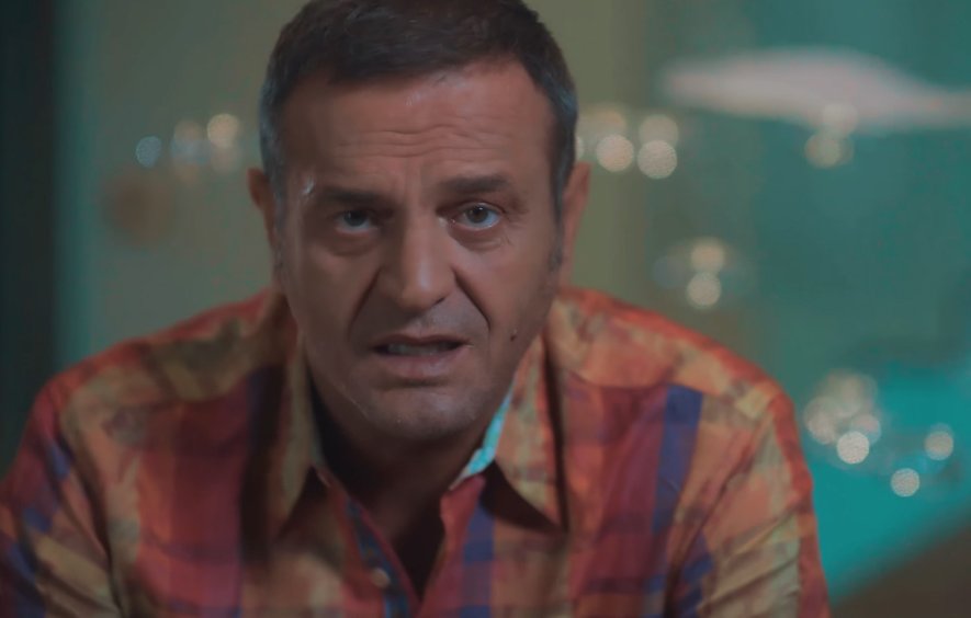 Sinan Vllasaliu sjell këngën e re “O daj o daj”