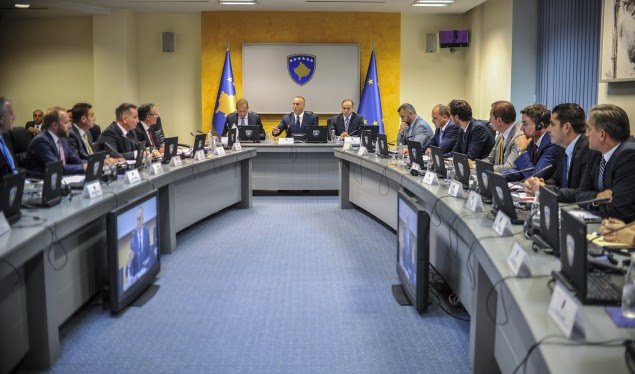 Haradinaj kërkon nga ministrat që të marrin pjesë në seancë të Kuvendit