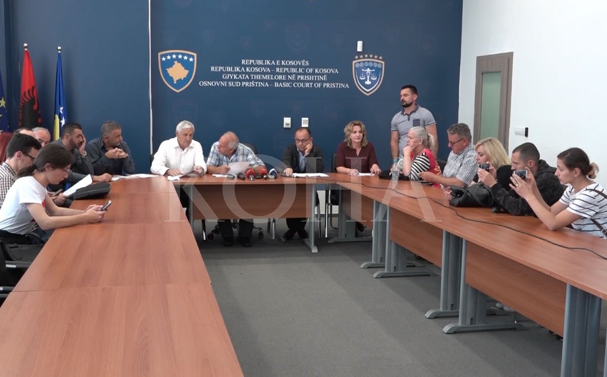 Çfarë po kërkojnë grevistët e punëtorëve të administratës në judikaturë