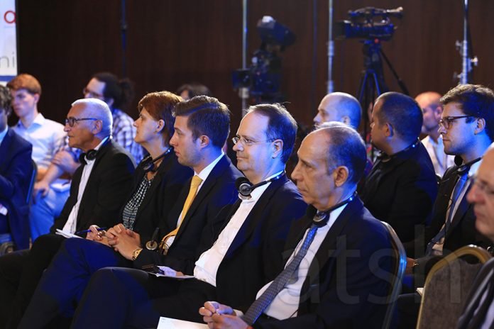 Konferenca Tanjug-ATSH: Herët a vonë, shqiptarët e serbët do të takohen në BE