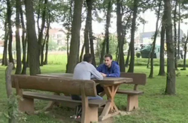 Ismet Kqiku tregon se si e gjeti çantën me para në “Adem Jashari” dhe ia ktheu pronarit