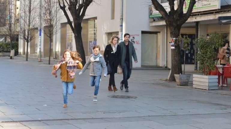 “Një tregim Prishtine” takon dramën familjare me atë kolektive
