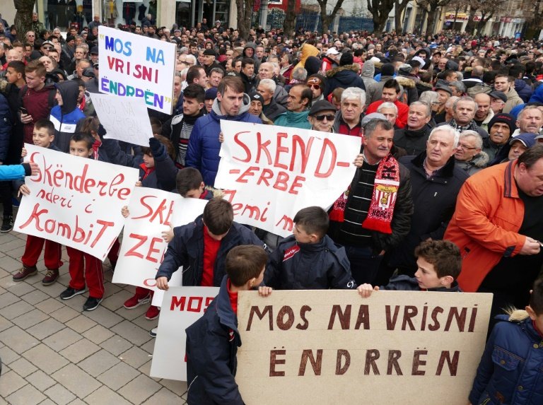Skënderbeu, kampion bote për kurdisje të ndeshjeve