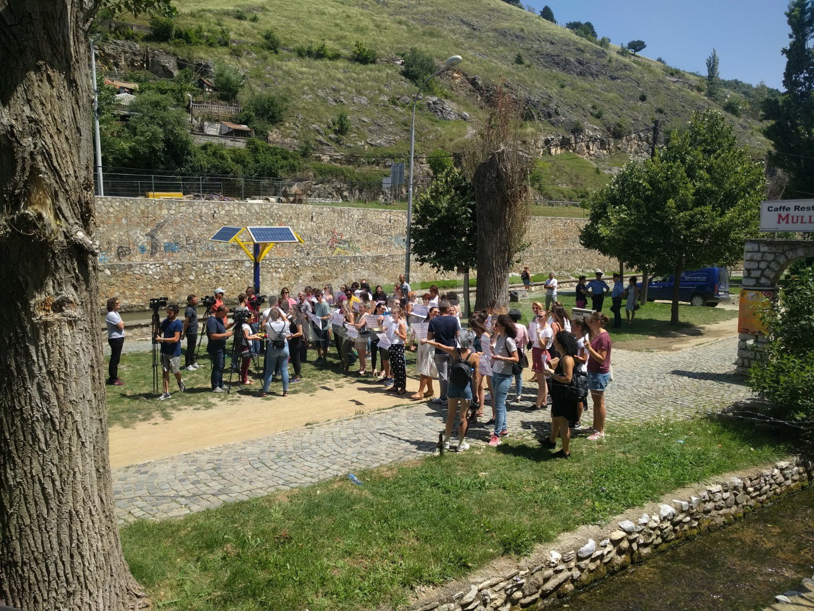 Gratë kërkojnë masa të shpejta kundër ngacmimeve seksuale në Prizren