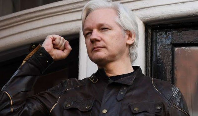 Ekuadori do që Assange të ekstradohet në një vend ku nuk i rrezikohet jeta