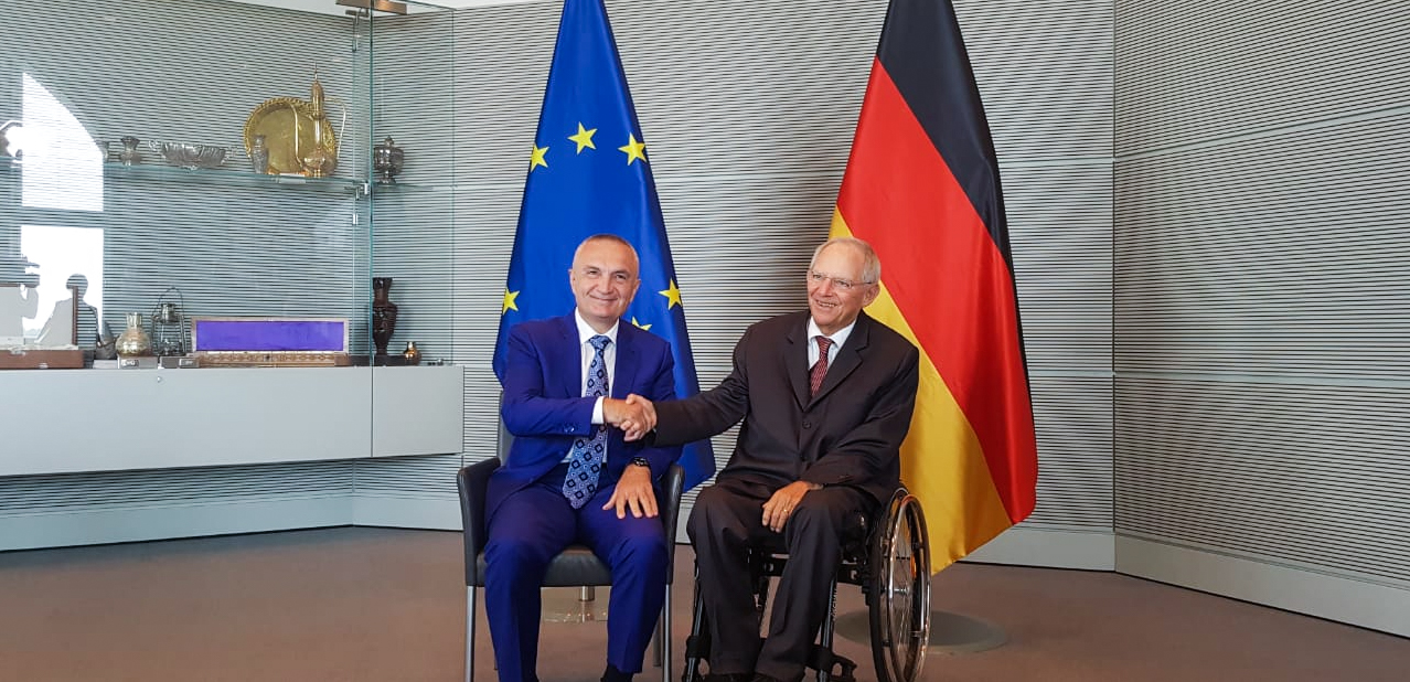 Meta me presidentin e Bundestagut të Gjermanisë, flasin edhe për rëndësinë e përfundimit të dialogut Kosovë-Serbi