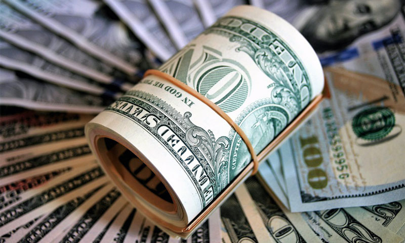 Shtohet pasuria e njerëzve më të pasur në botë, arrin 70 trilionë dollarë