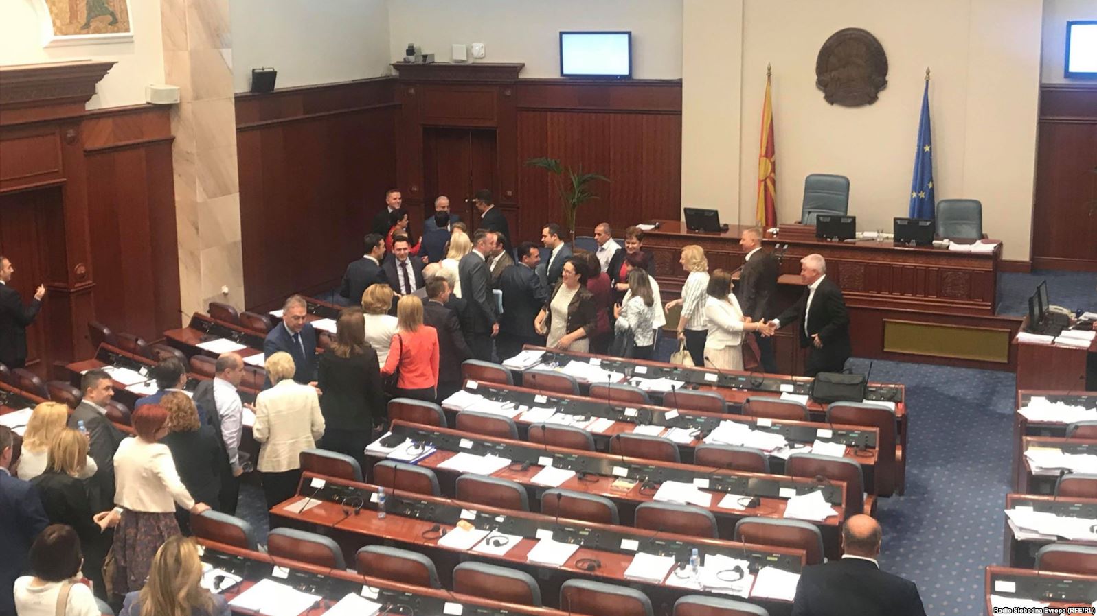 Kuvendi i Maqedonisë miratoi Marrëveshjen për emrin