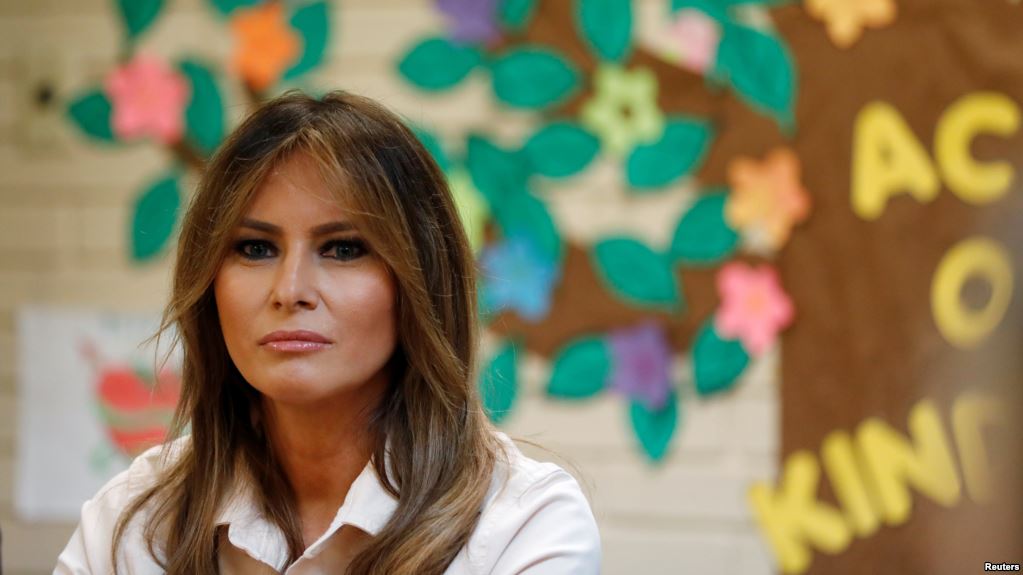 Melania Trump viziton qendrat e ndalimit të fëmijëve imigrantë