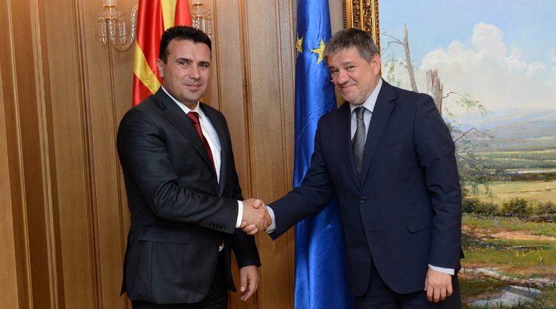 Zaev pret Hysajn në përfundim të mandatit të tij si ambasador në Maqedoni