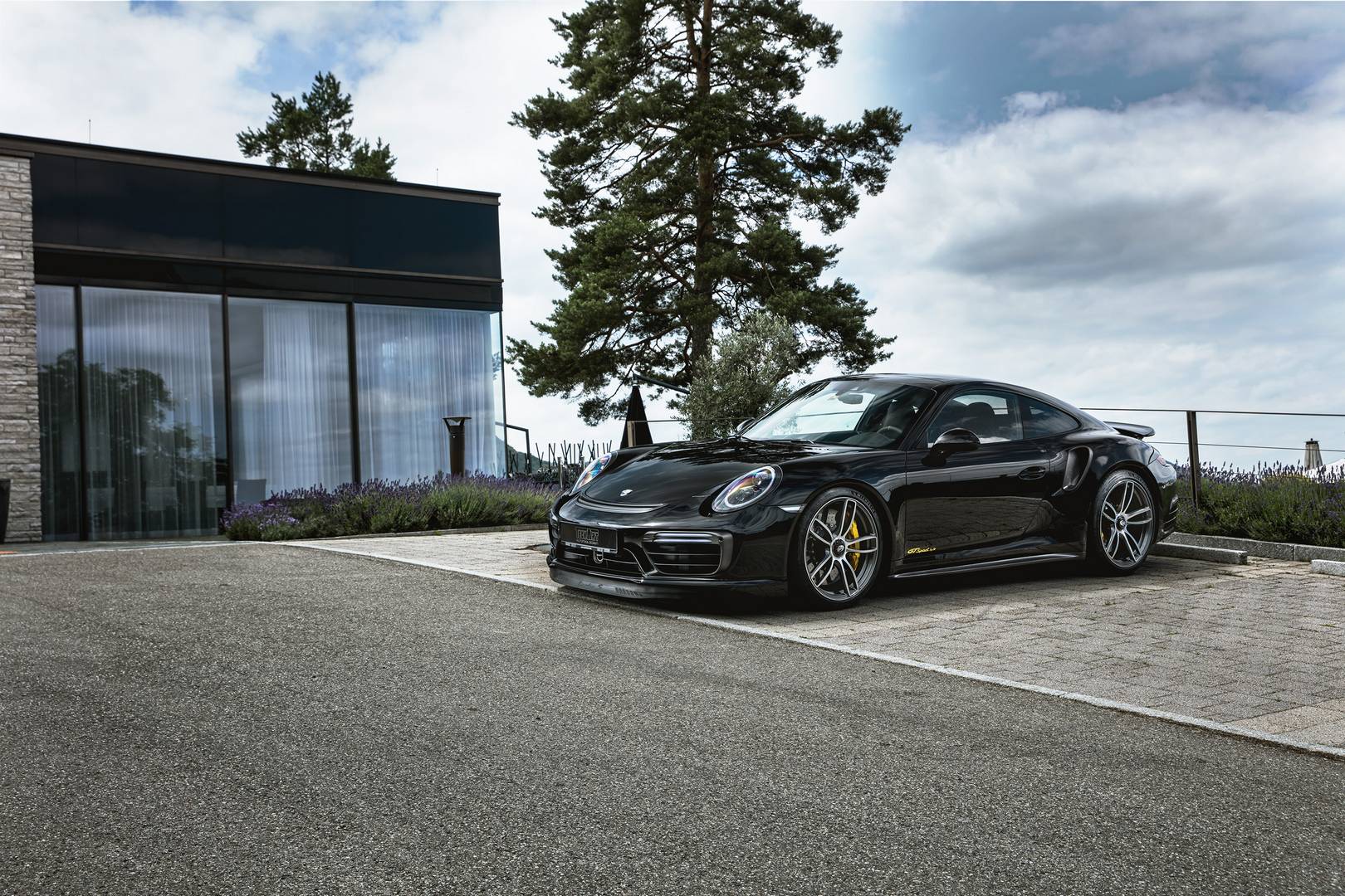 TechArt me paketë të kufizuar për Porsche 911 Turbo S me 640 kuajfuqi