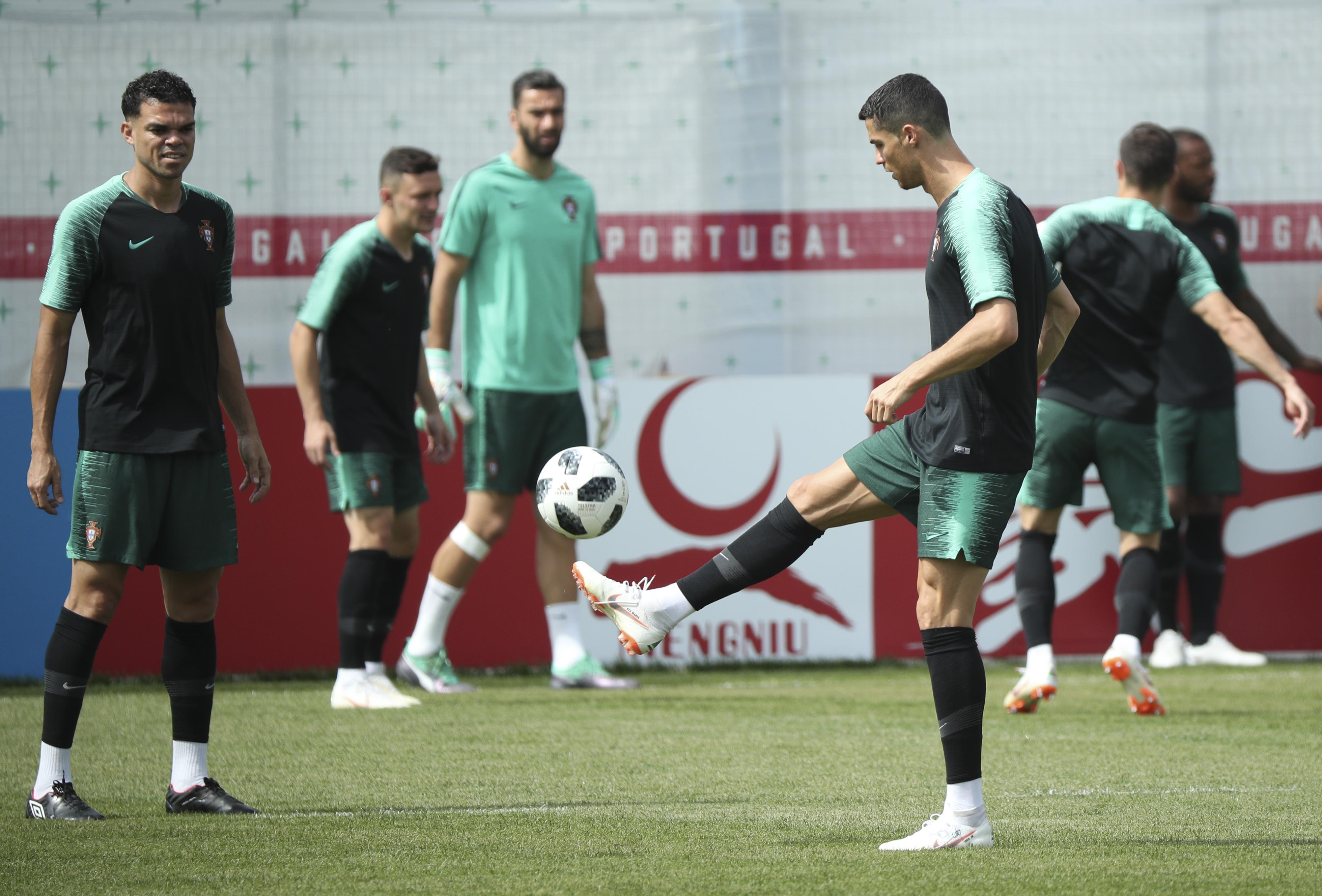 Portugalisë i mjafton barazimi, Iranit i duhet fitorja