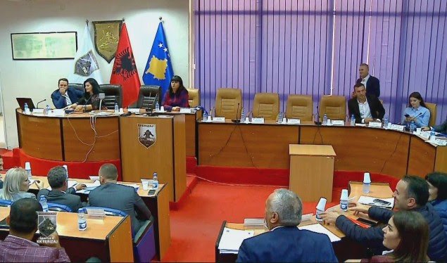 Ferizaj dhe Caritas Kosova me marrëveshje për shërbime shëndetësore e sociale